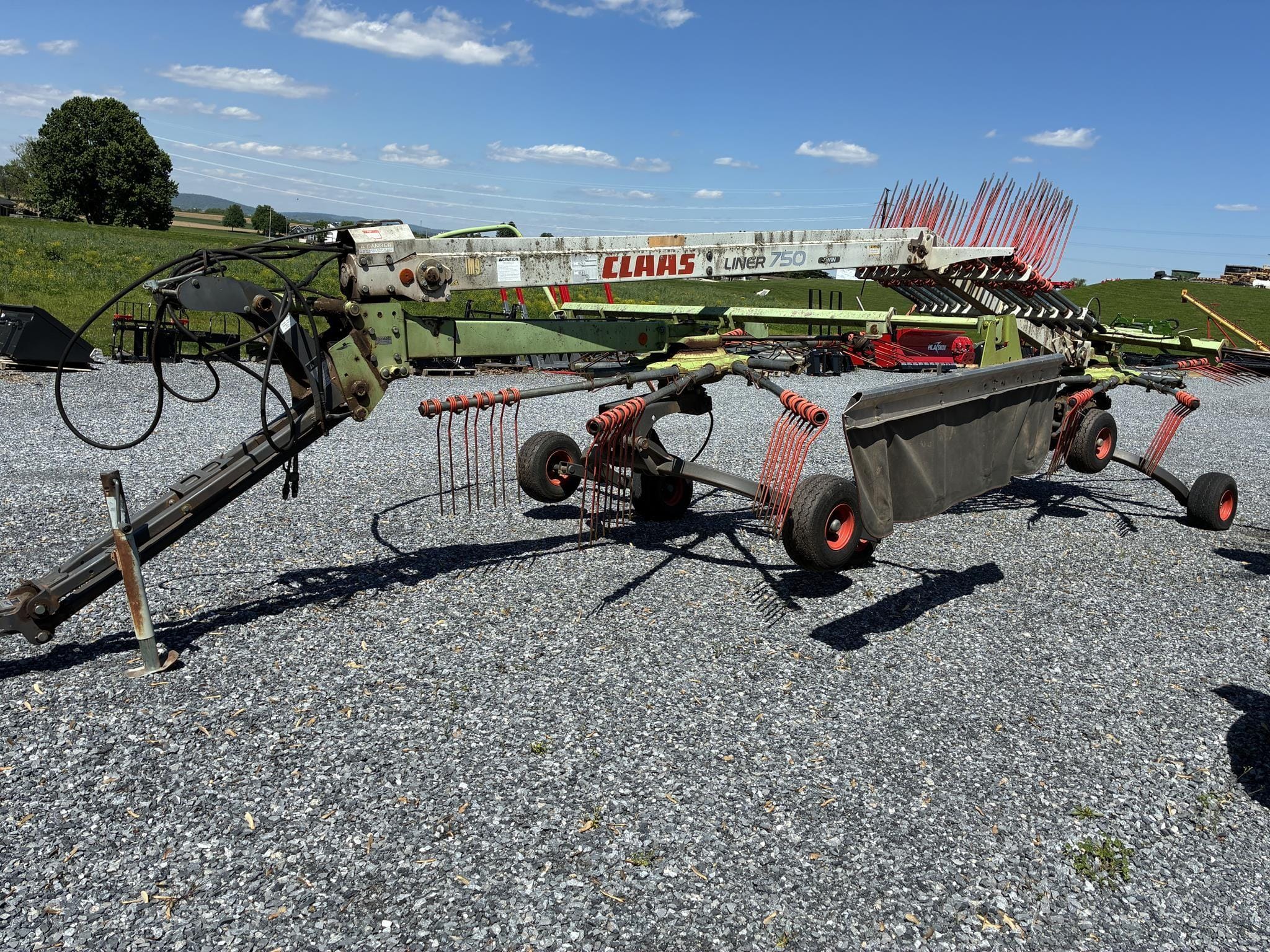 2012 CLAAS Liner 750 Equipment Image0