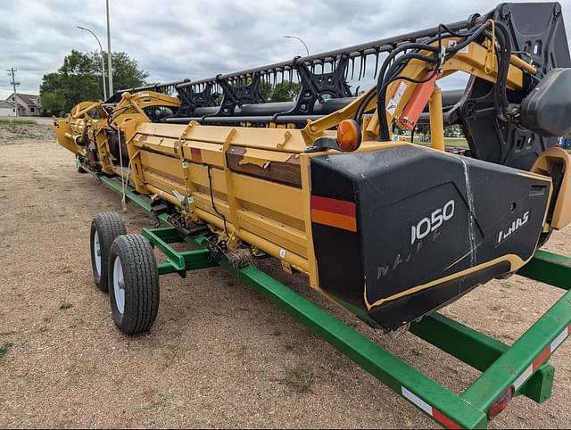 Image of CLAAS 1050 Maxflex equipment image 4