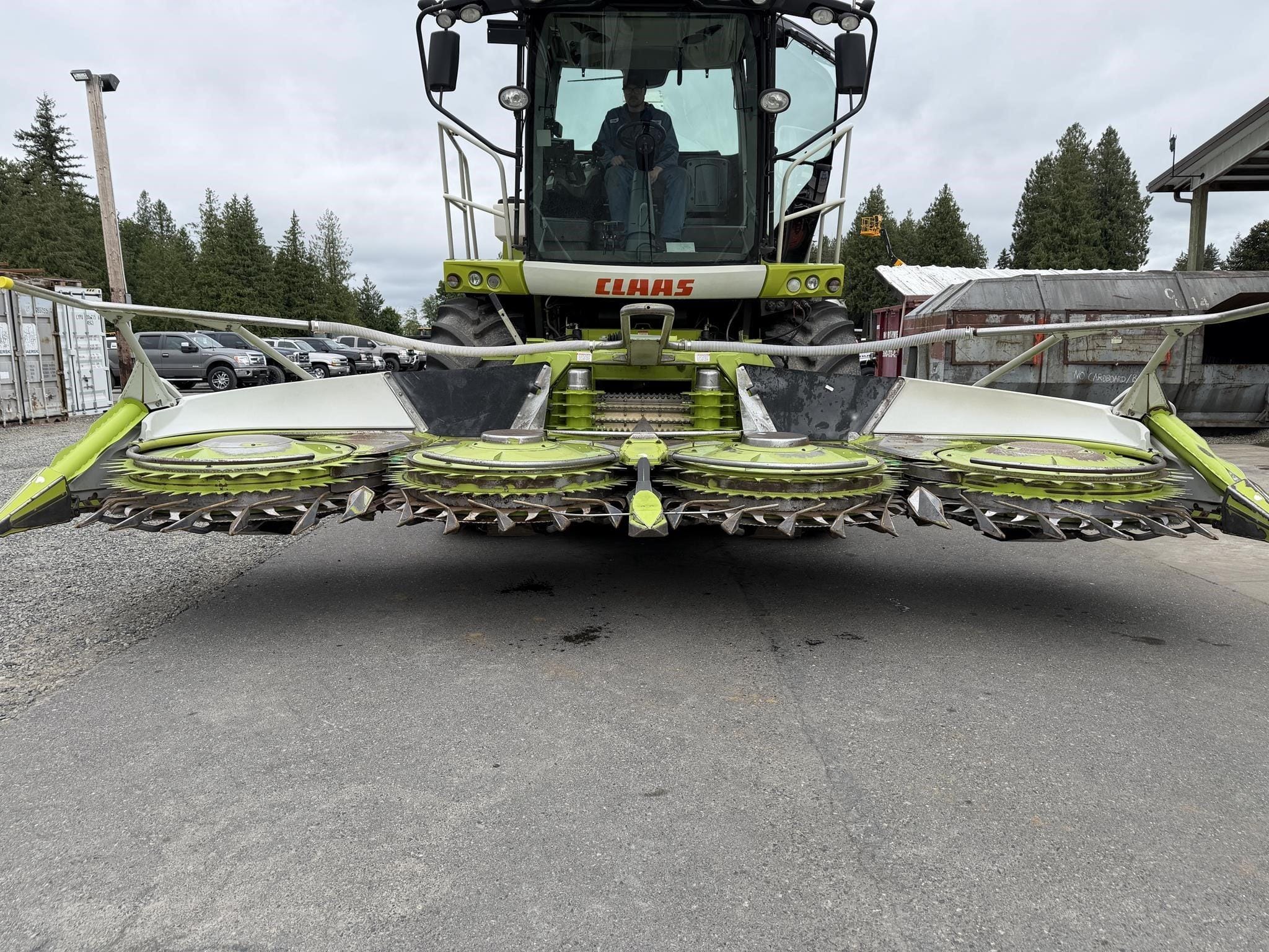 2012 CLAAS Orbis 600 Equipment Image0