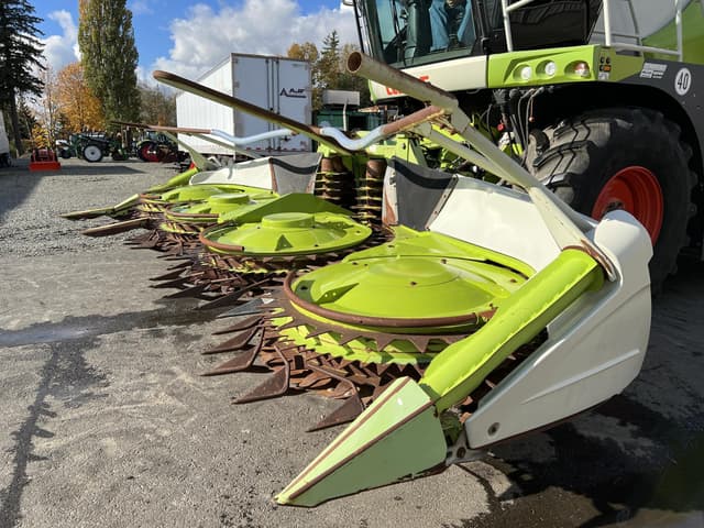 Image of CLAAS Orbis 600 equipment image 2