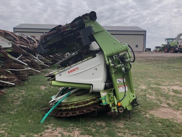 Image of CLAAS Orbis 750 equipment image 4