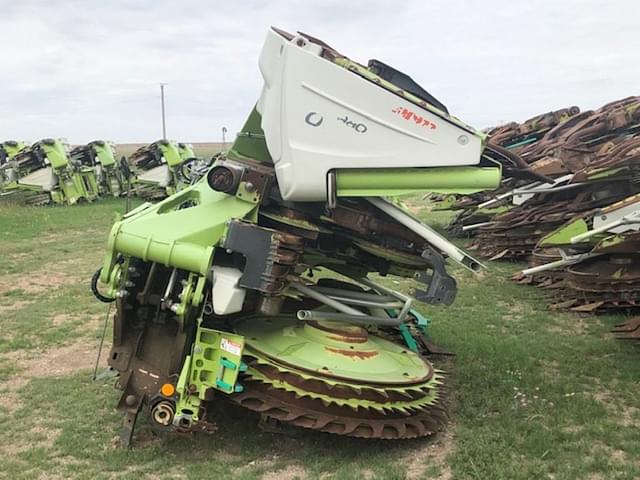 Image of CLAAS Orbis 750 equipment image 2