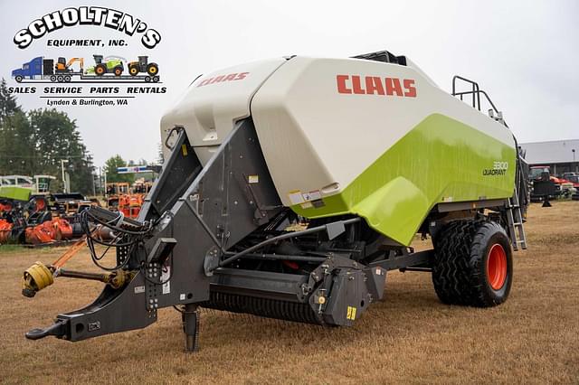 Image of CLAAS Quadrant 3300 equipment image 3