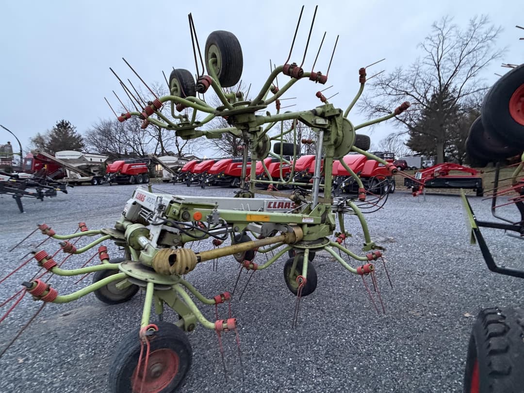 Image of CLAAS VOLTO 1050T Primary Image