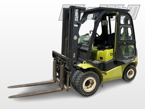 2012 Clark C30D Equipment Image0