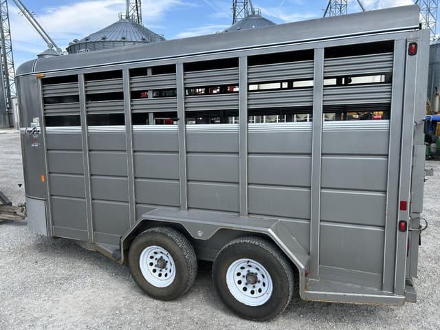 Image of Corn Pro Livestock Trailer equipment image 4