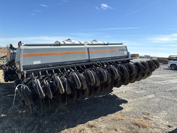 2012 CrustBuster 4030 Equipment Image0