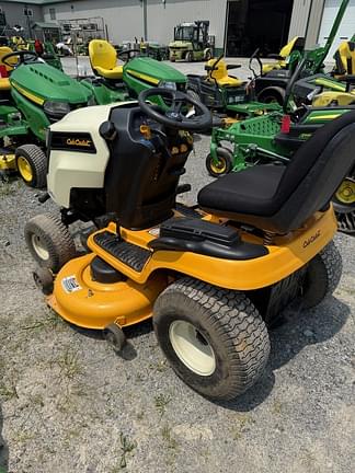 Image of Cub Cadet LTX1046KW equipment image 3