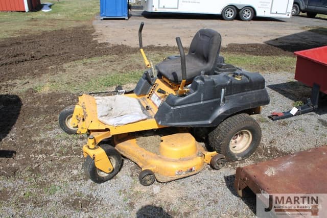 Image of Cub Cadet R2T equipment image 4