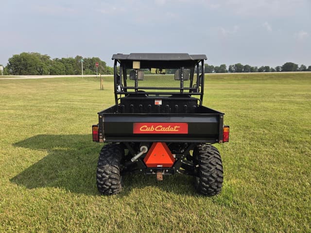 Image of Cub Cadet Volunteer 4X4 EFI equipment image 2