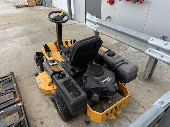 Image of Cub Cadet Z-Force S48 equipment image 3