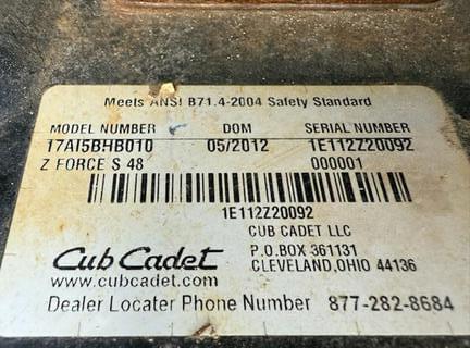 Image of Cub Cadet Z-Force S48 equipment image 4