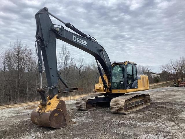 Image of John Deere 210G equipment image 4