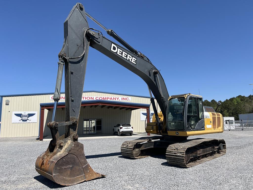 Image of John Deere 250G LC Primary image