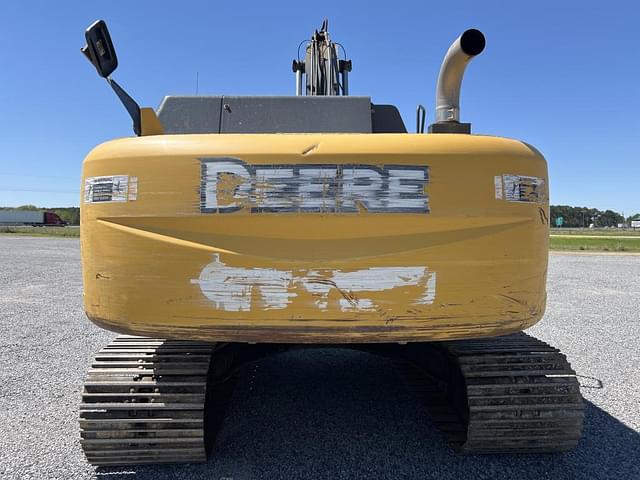 Image of John Deere 250G LC equipment image 3