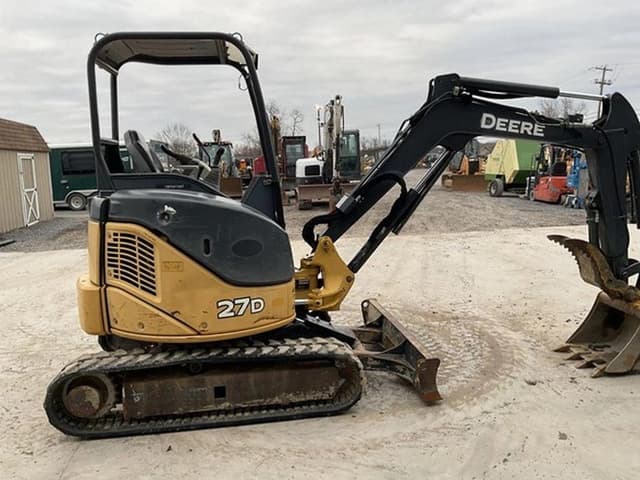 Image of John Deere 27D equipment image 4
