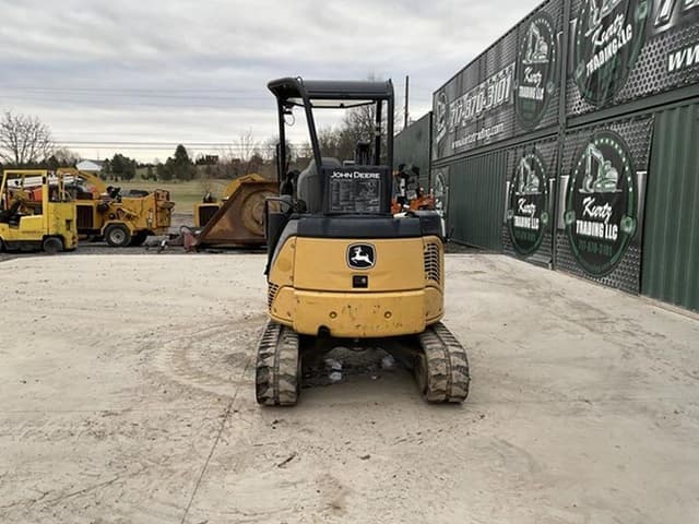 Image of John Deere 27D equipment image 2