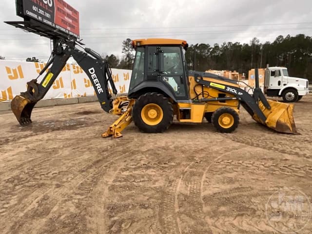 Image of John Deere 310L EP equipment image 3