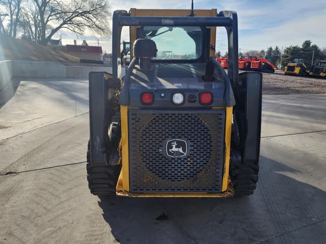 Image of John Deere 320D equipment image 3