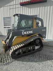 Main image John Deere 323D 1