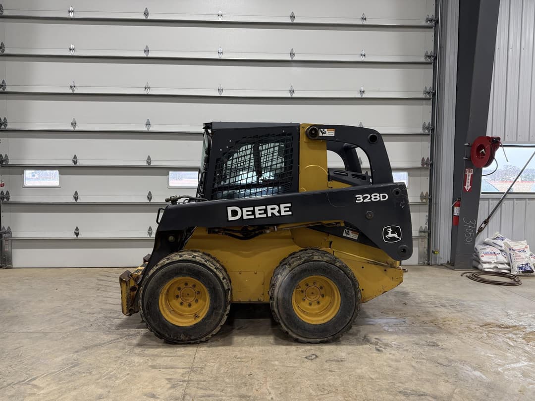 Image of John Deere 328D Primary image