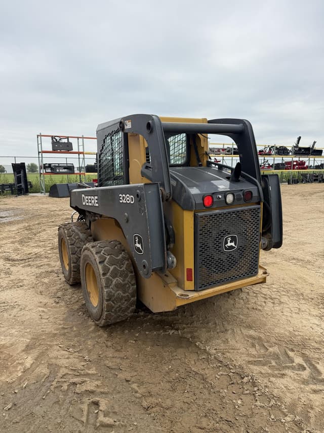 Image of John Deere 328D equipment image 1