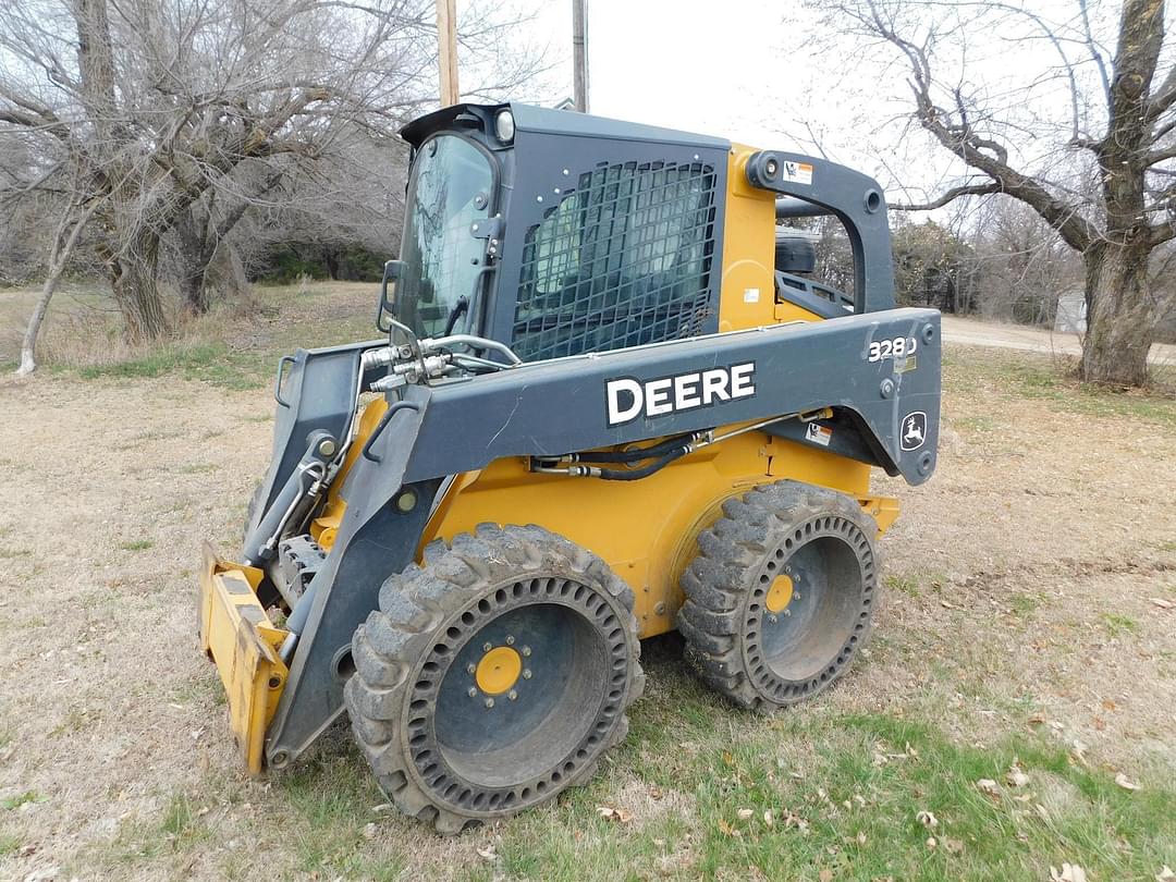 Image of John Deere 328D Primary image