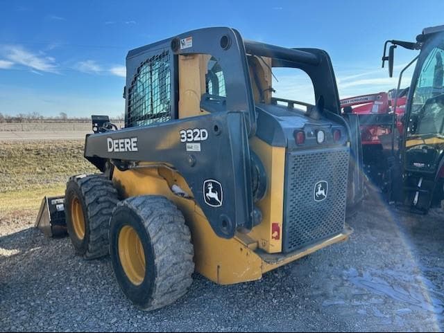 Image of John Deere 332D equipment image 3