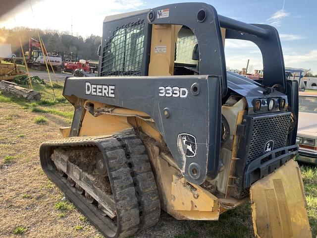 Image of John Deere 333D equipment image 1