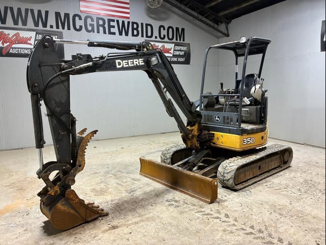 Image of John Deere 35D equipment image 1