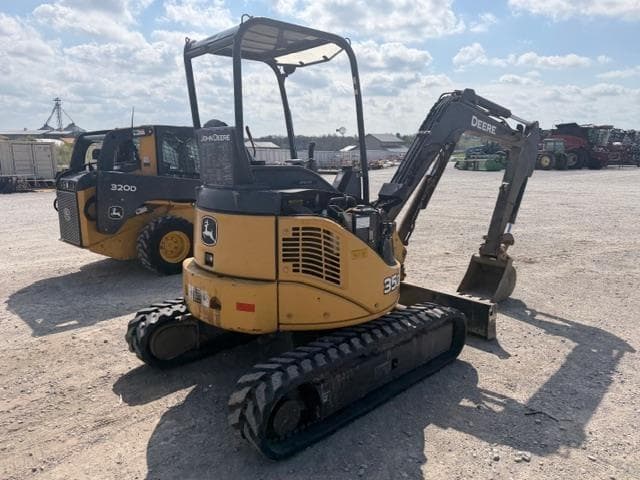 Image of John Deere 35D equipment image 4