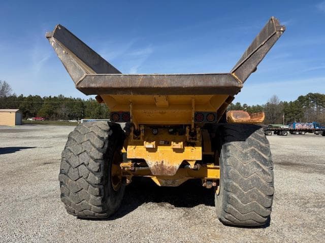 Image of John Deere 400D equipment image 4