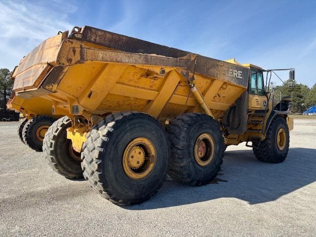 Image of John Deere 400D equipment image 3