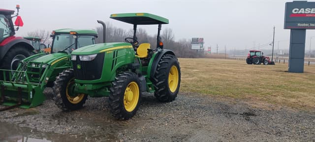 Image of John Deere 5085M equipment image 3