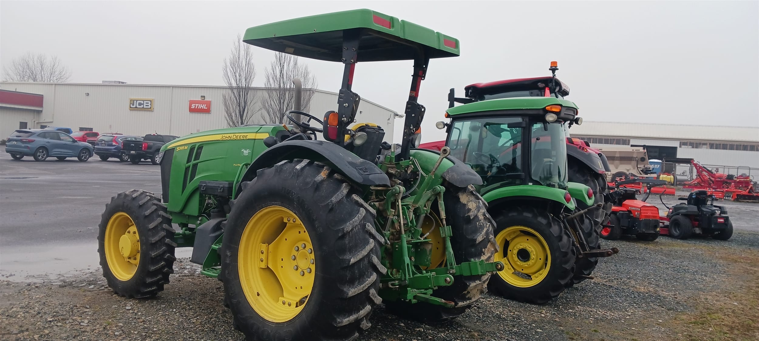 2012 John Deere 5085M Equipment Image0