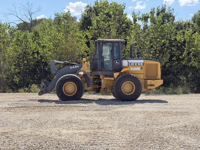 Image of John Deere 544K equipment image 1