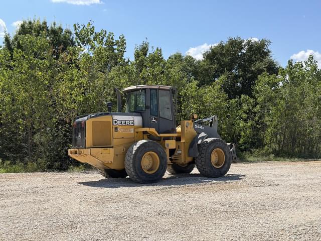 Image of John Deere 544K equipment image 4
