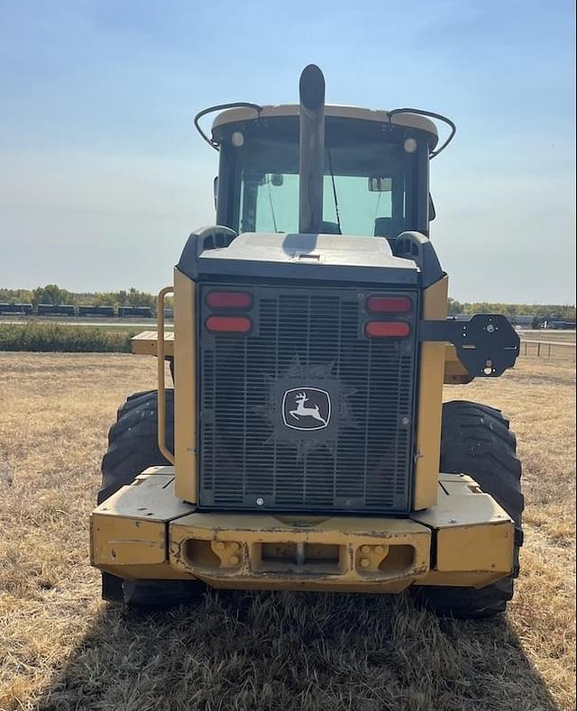 Image of John Deere 544K equipment image 4