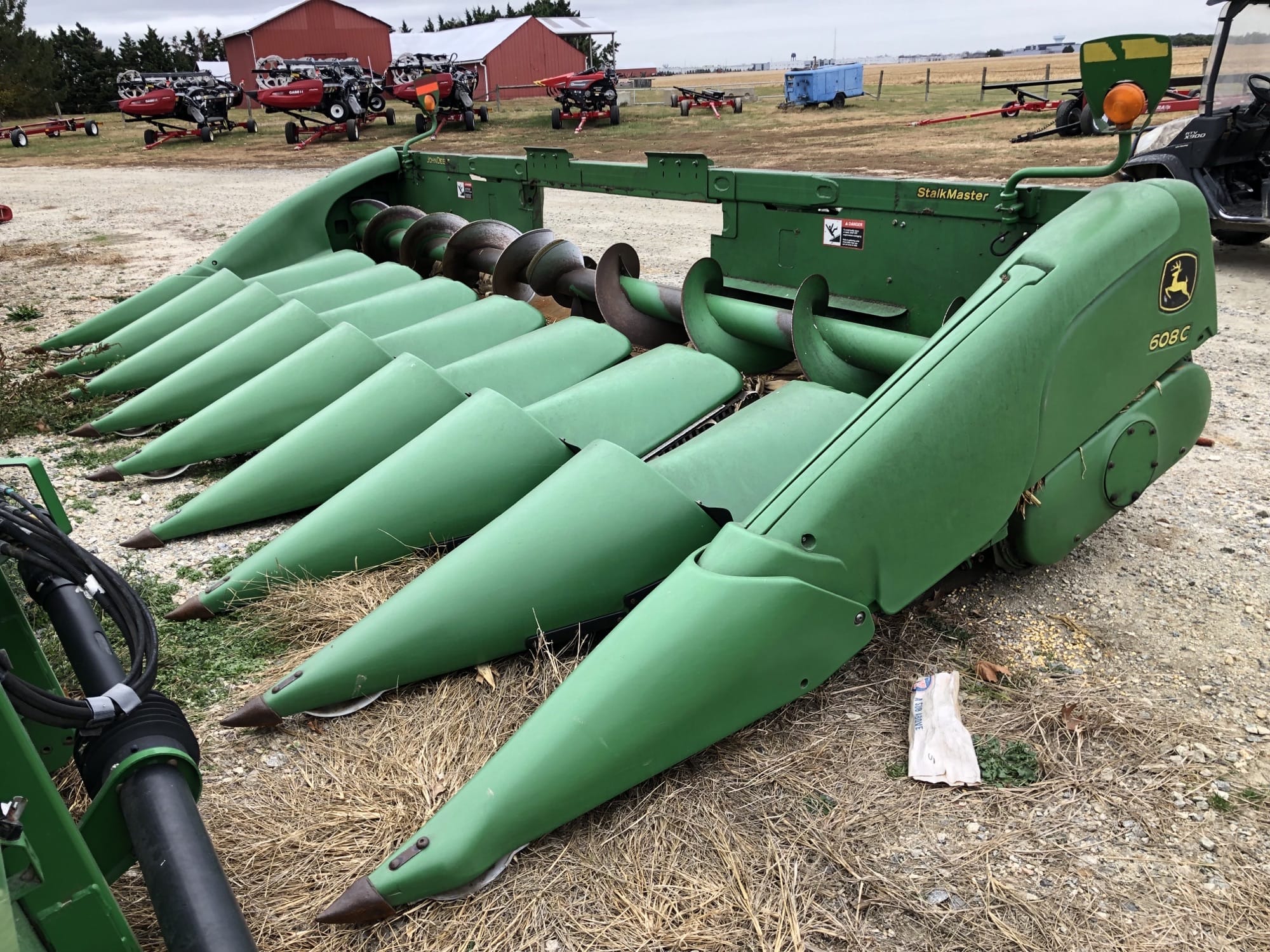 2012 John Deere 608C Equipment Image0