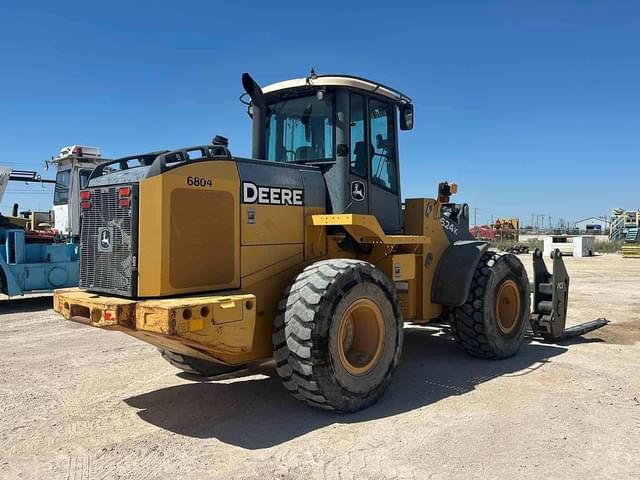 Image of John Deere 624K equipment image 3