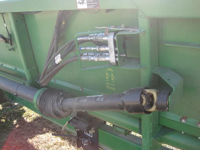 Image of John Deere 630FD equipment image 2