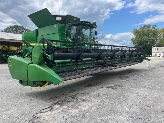 Image of John Deere 635FD equipment image 1
