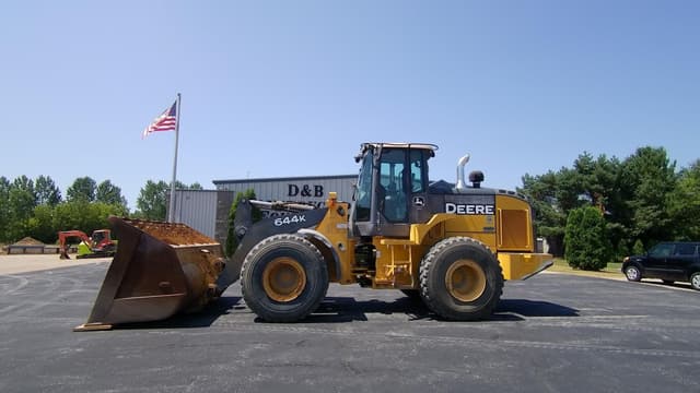 Image of John Deere 644K equipment image 1