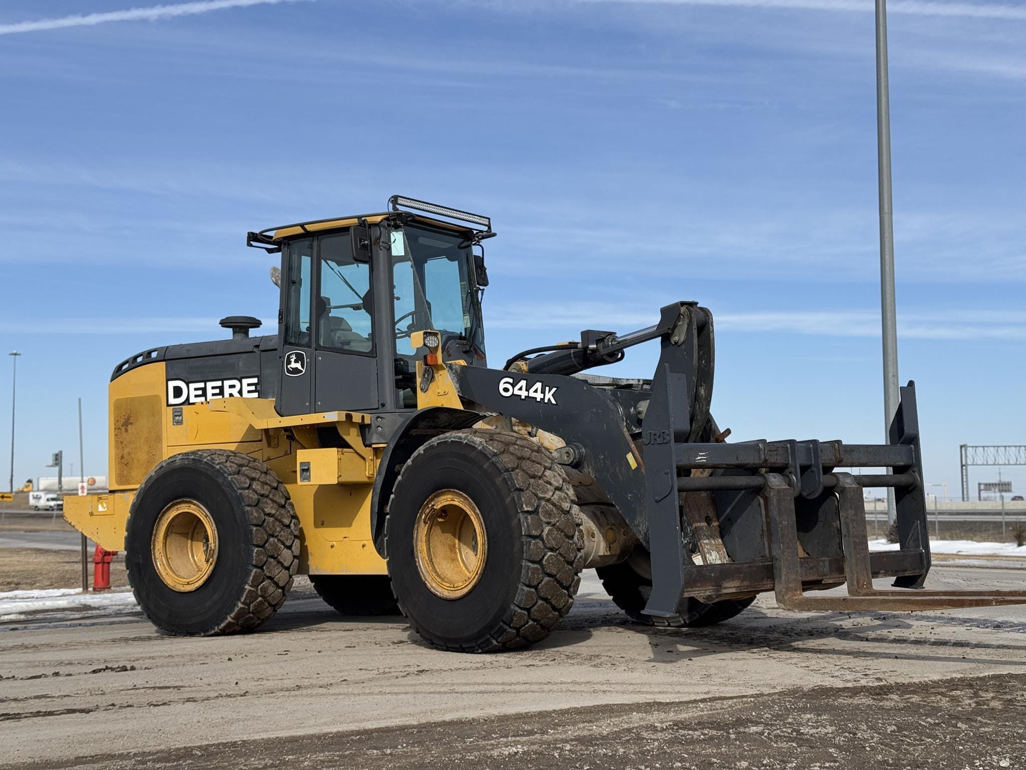 2012 John Deere 644K Equipment Image0