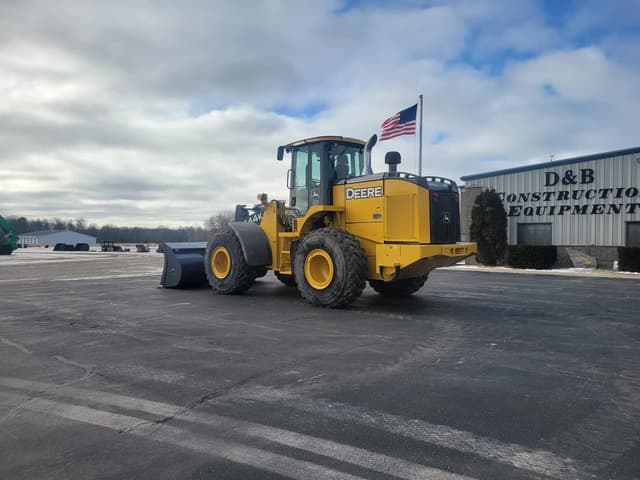 Image of John Deere 644K equipment image 2