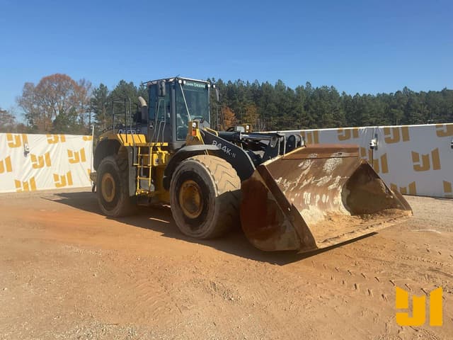 Image of John Deere 844K equipment image 2