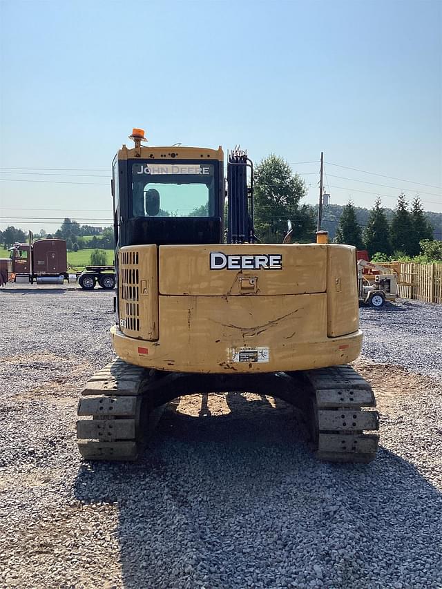 Image of John Deere 85D equipment image 3