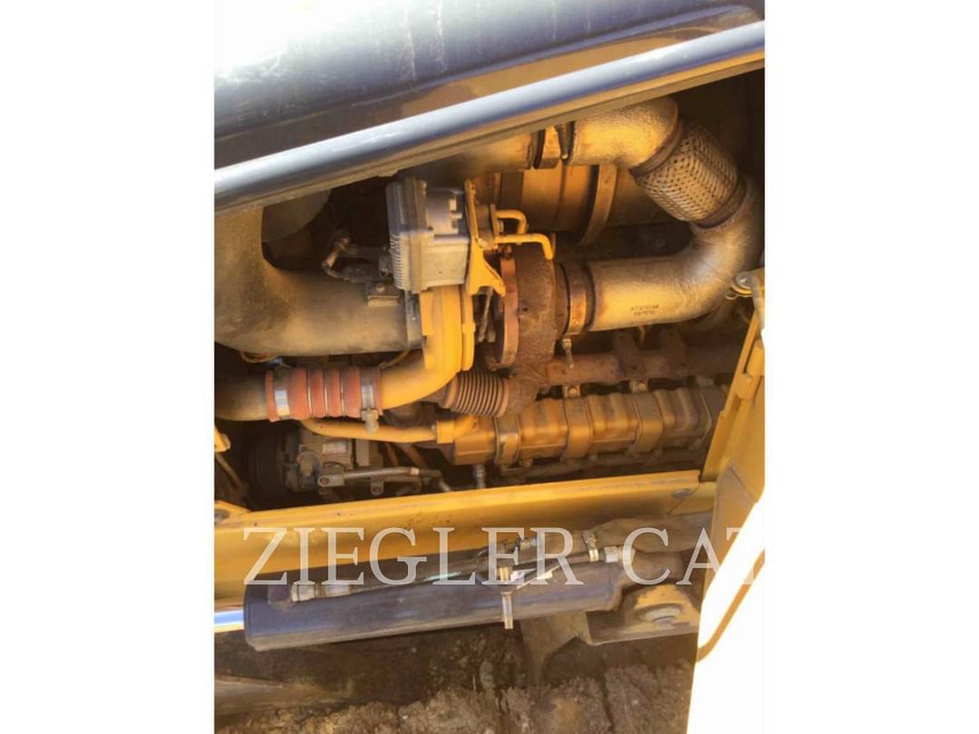 Image of John Deere 700K Primary image