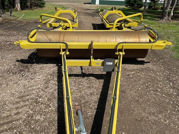 Image of Degelman LR6751 equipment image 1