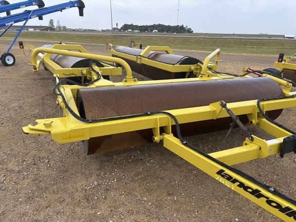 2012 Degelman LR7651 Equipment Image0